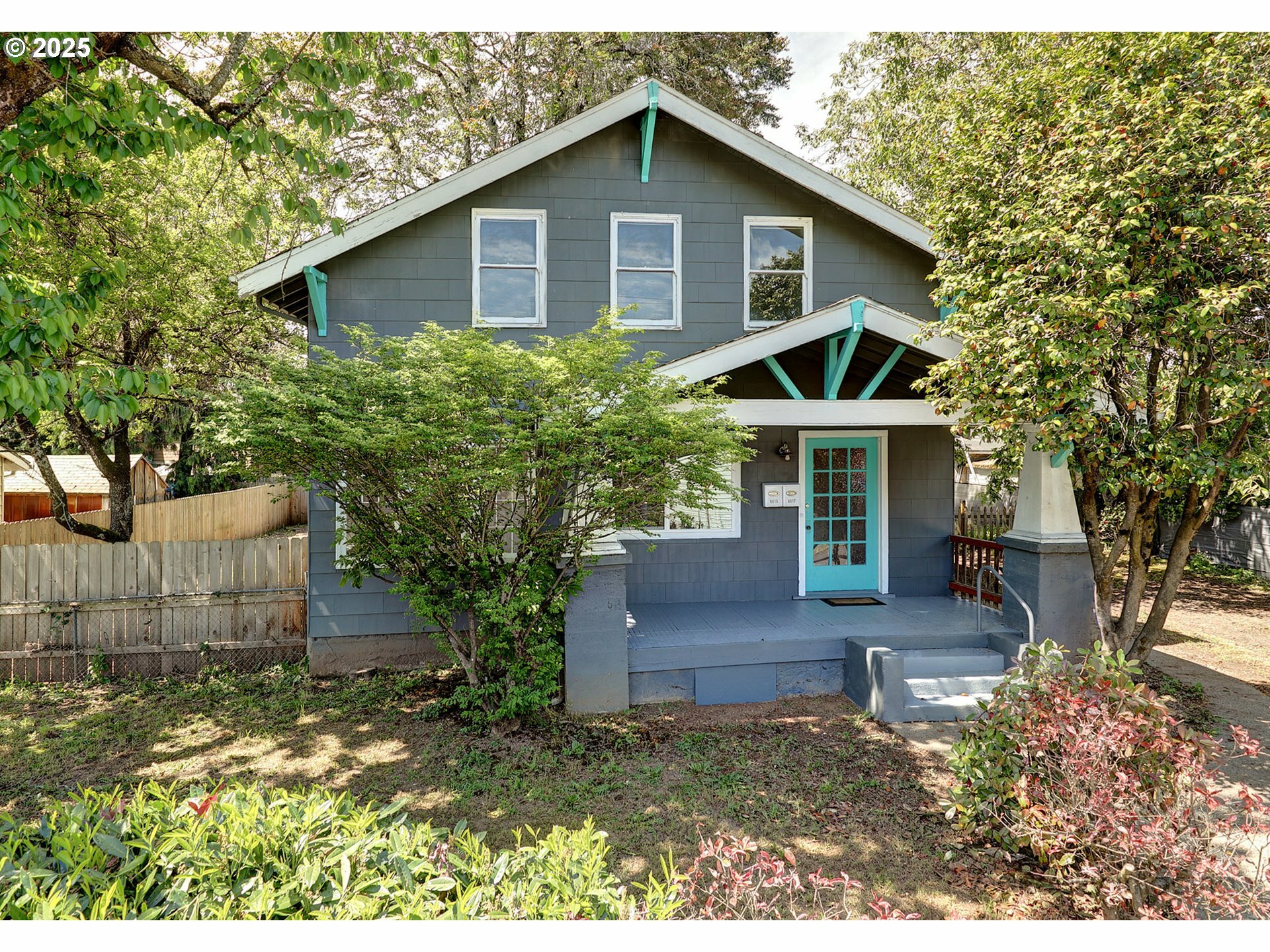 Property Photo: 6015 SE 99th Ave OR 97266