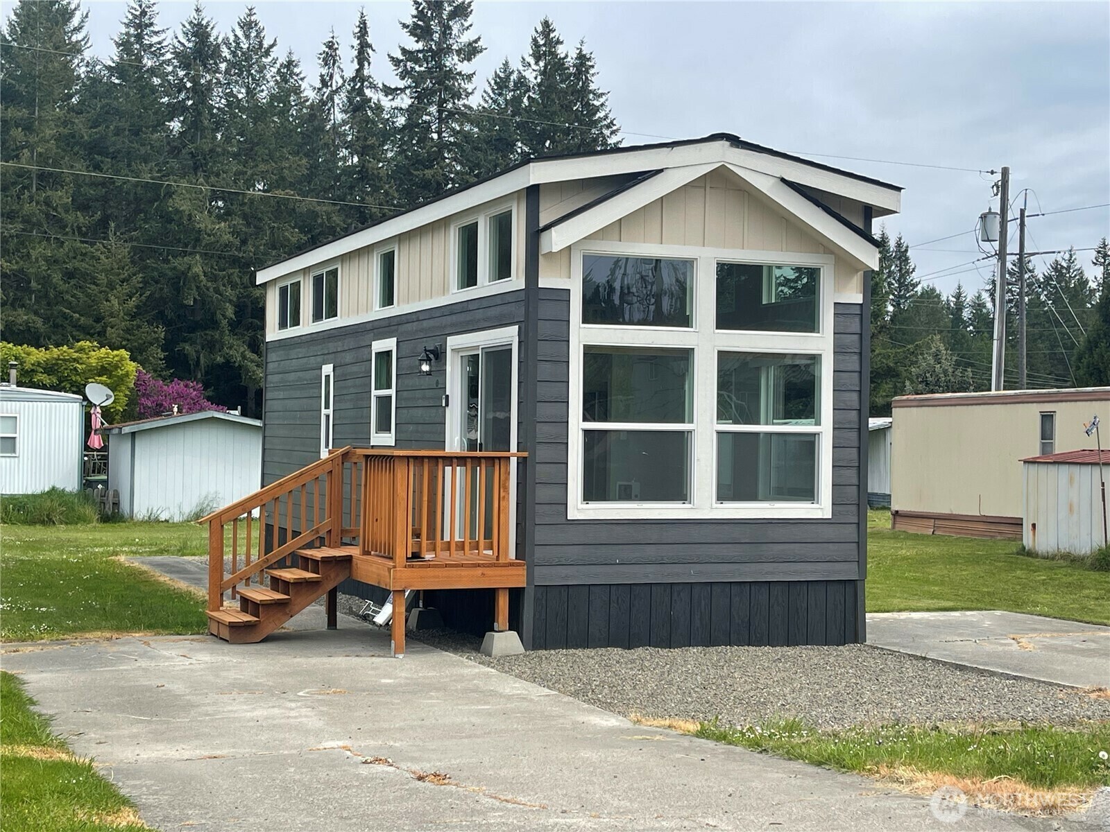 Property Photo: 6062 Hwy 20 27 WA 98339