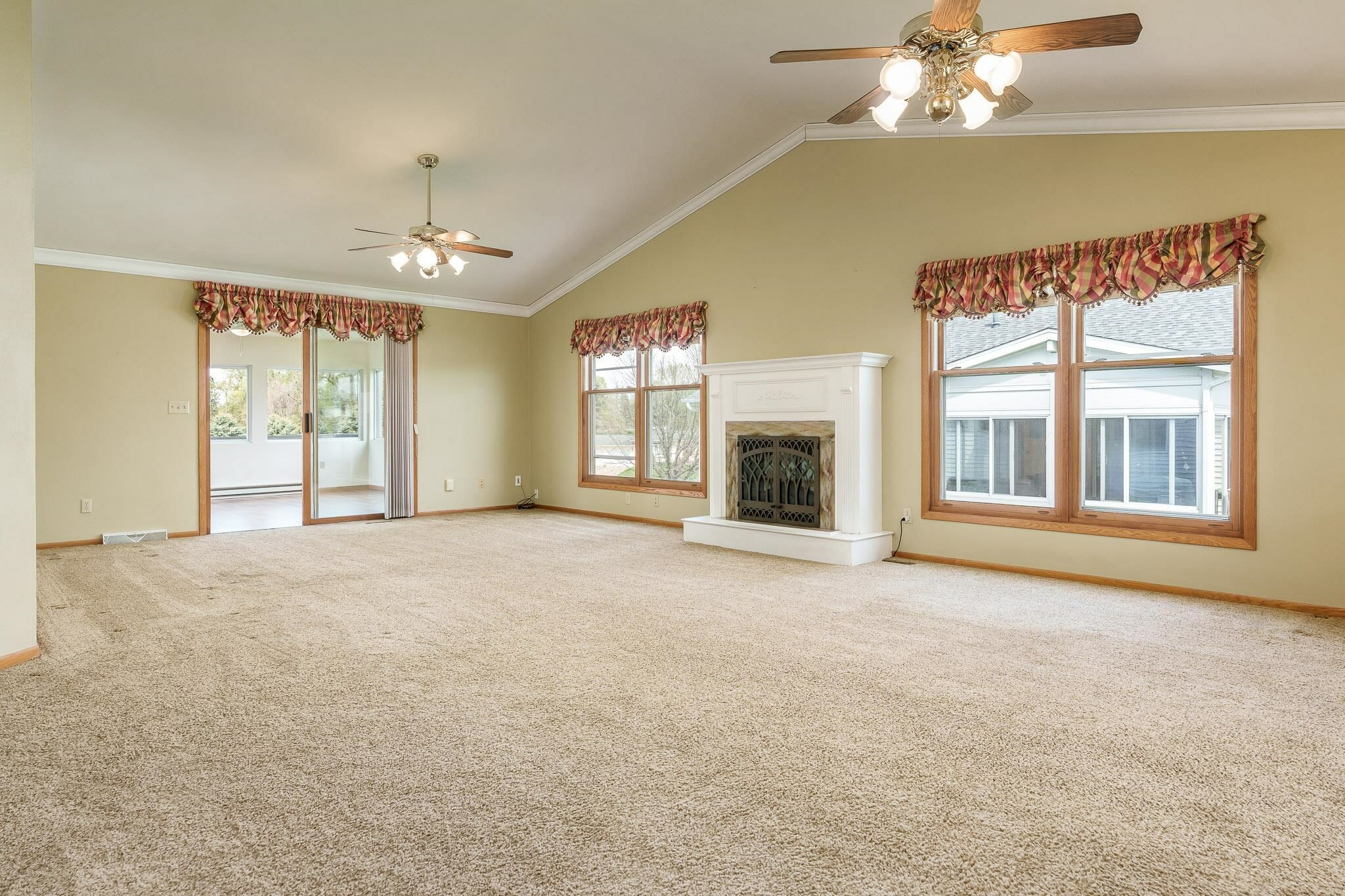 Property Photo: 113 Stony Knoll Drive IL 61019