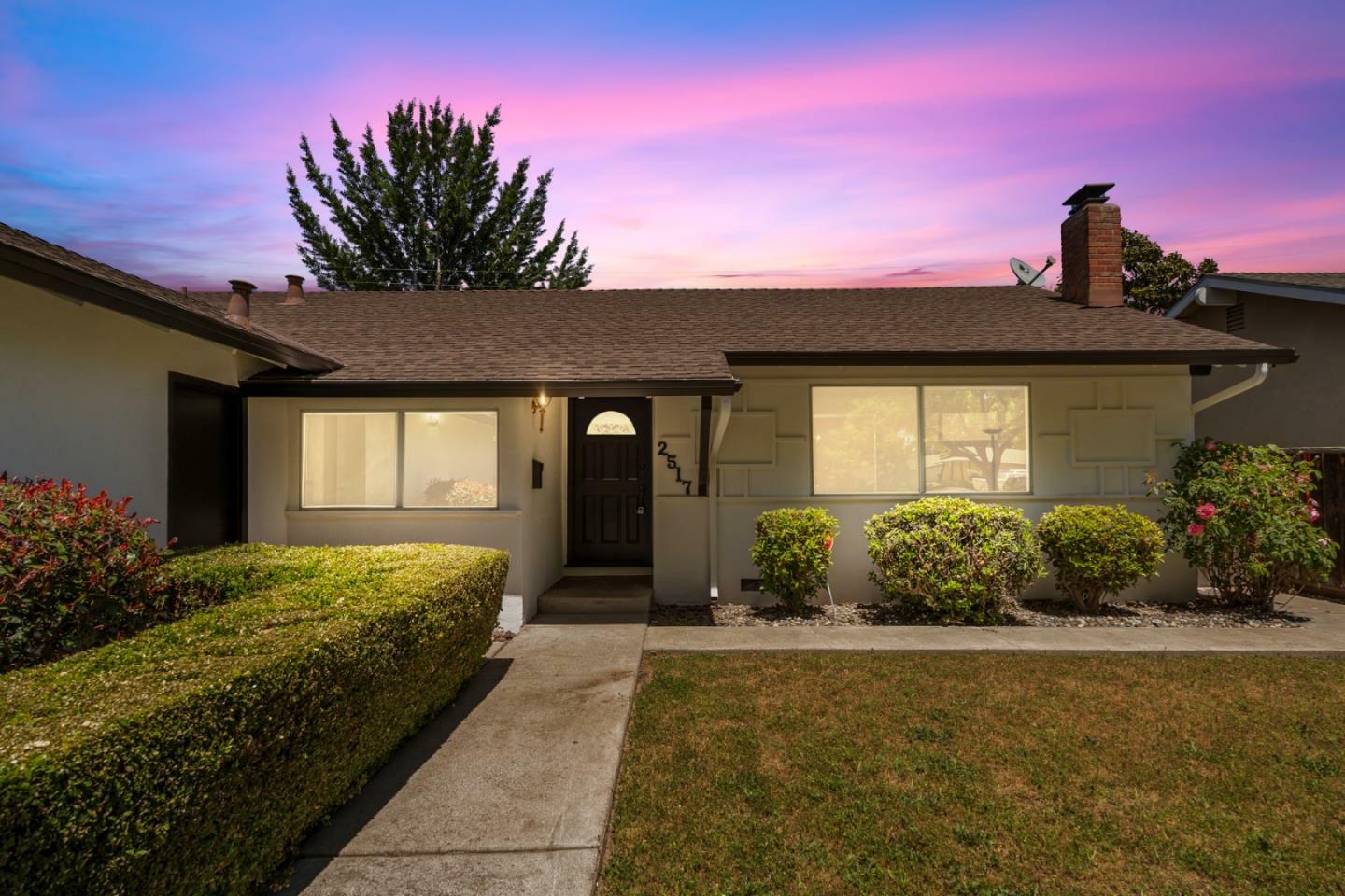 Property Photo: 2517 Tolworth Drive CA 95128