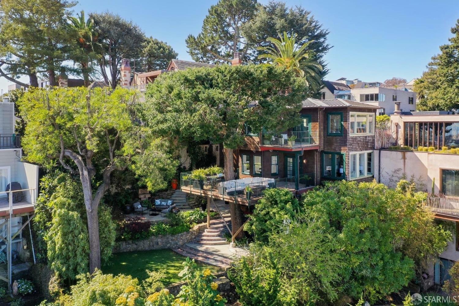 Property Photo: 777 Sanchez Street CA 94114