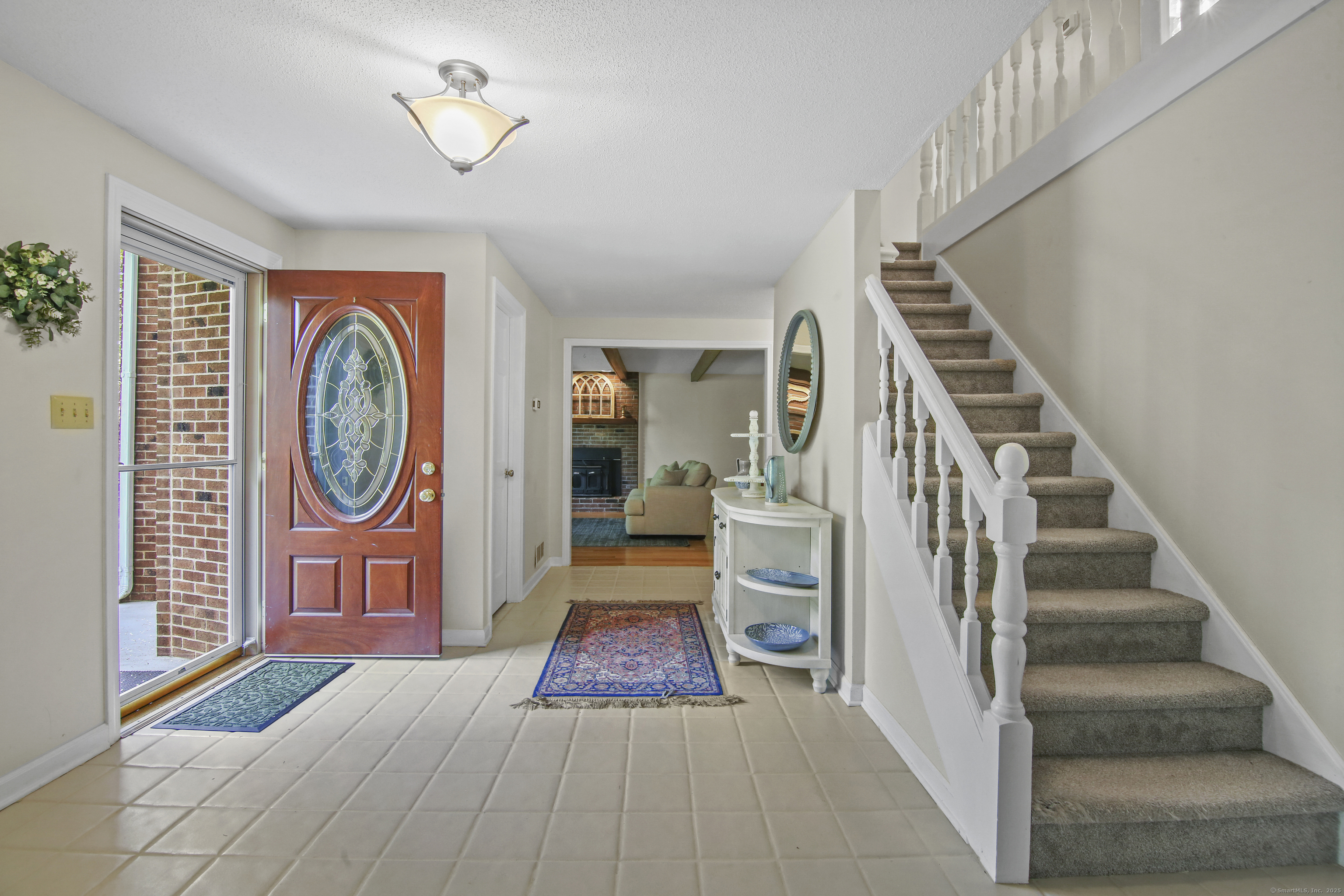 Property Photo:  17 Fall Brook  CT 06001 