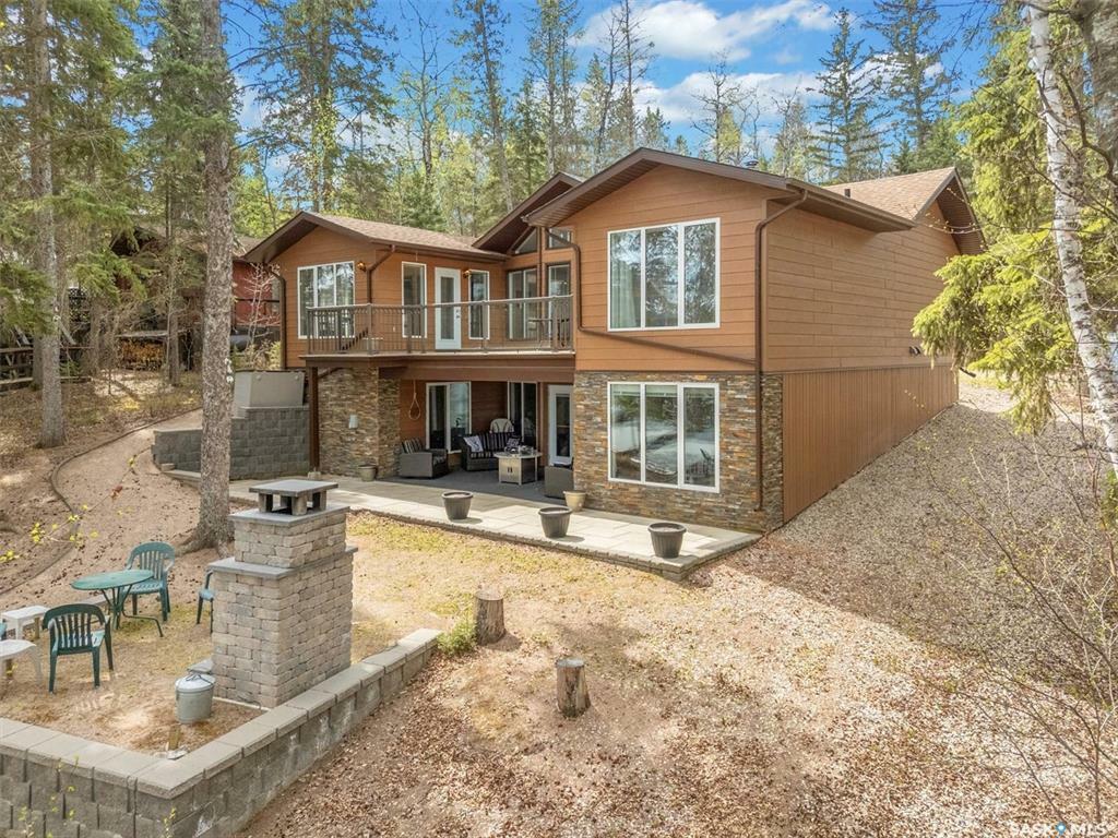 Property Photo: 134 Lakeshore Court SK S0J 2G0