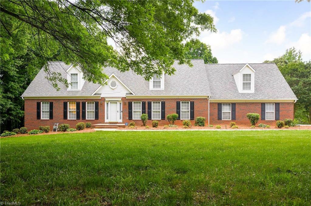 1117 Fairway Drive  Yadkinville NC 27055 photo