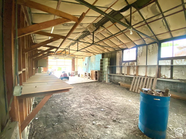 Property Photo: 105 S 200 E UT 84333