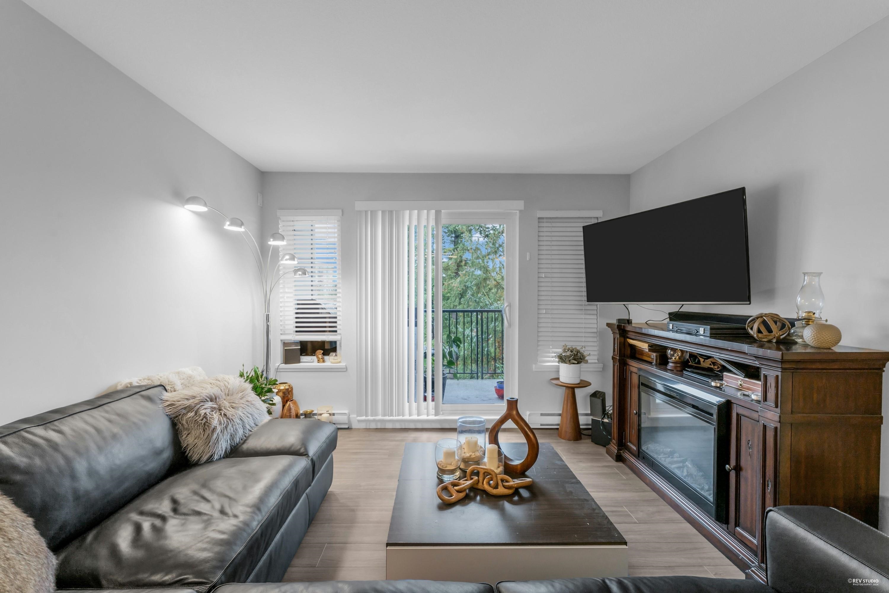 Property Photo: 12075 Edge Street 409 BC V2X 9E6