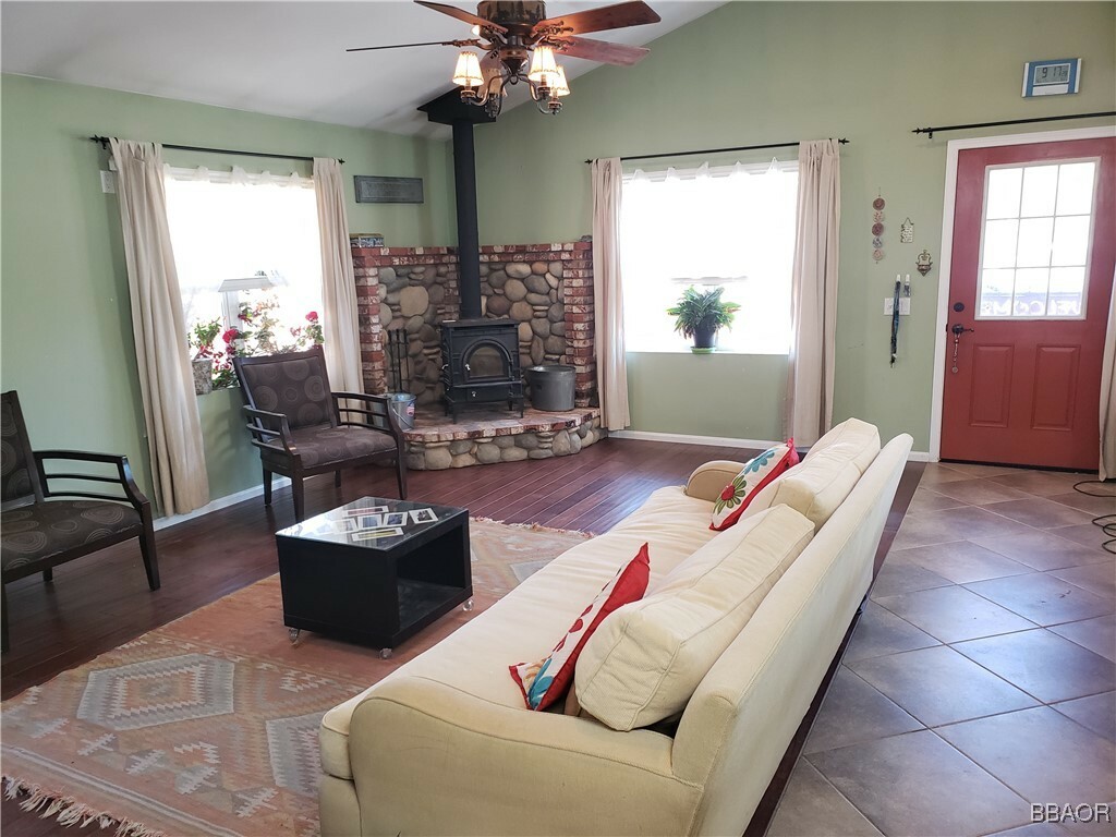 Property Photo: 45385 5th Street CA 92314