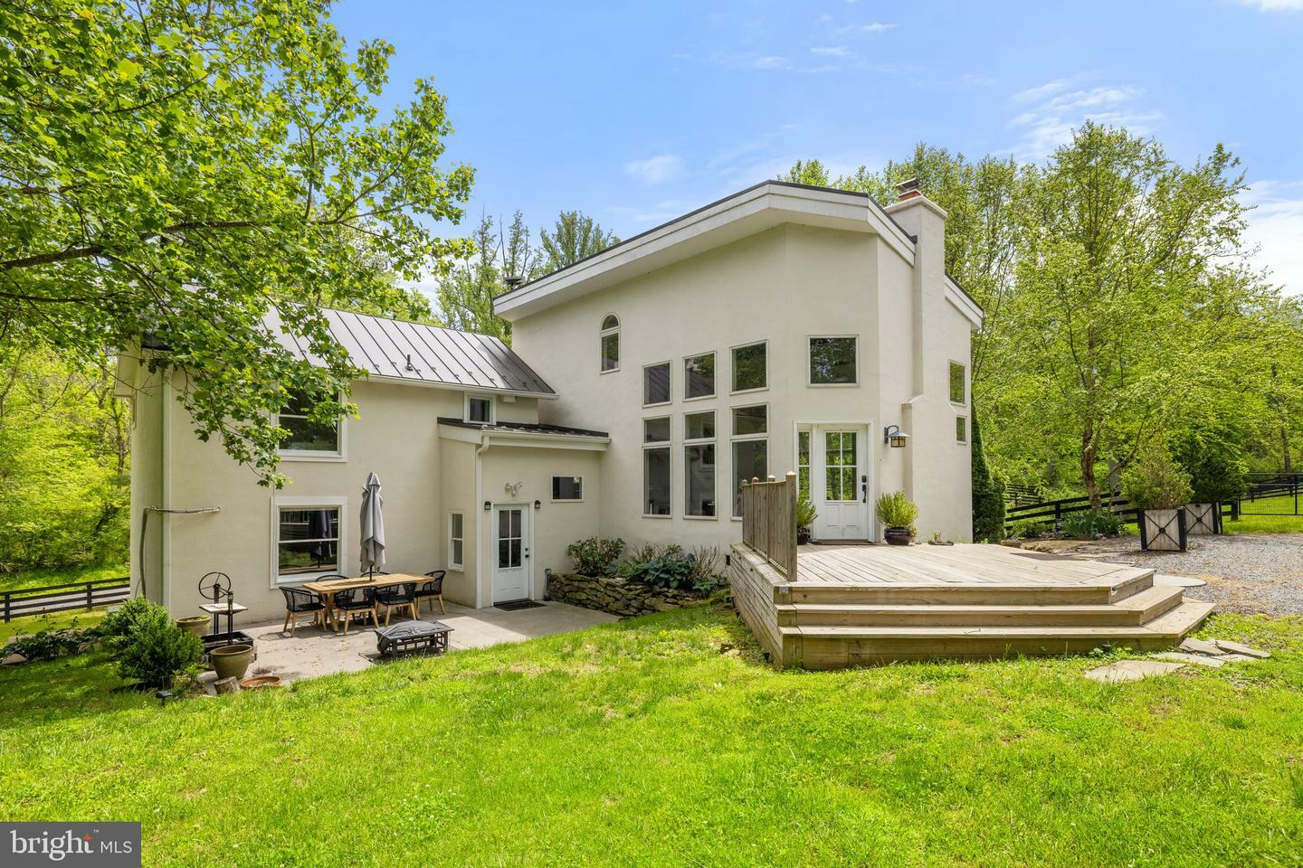 Property Photo:  23103 Kirk Branch Road  VA 20117 