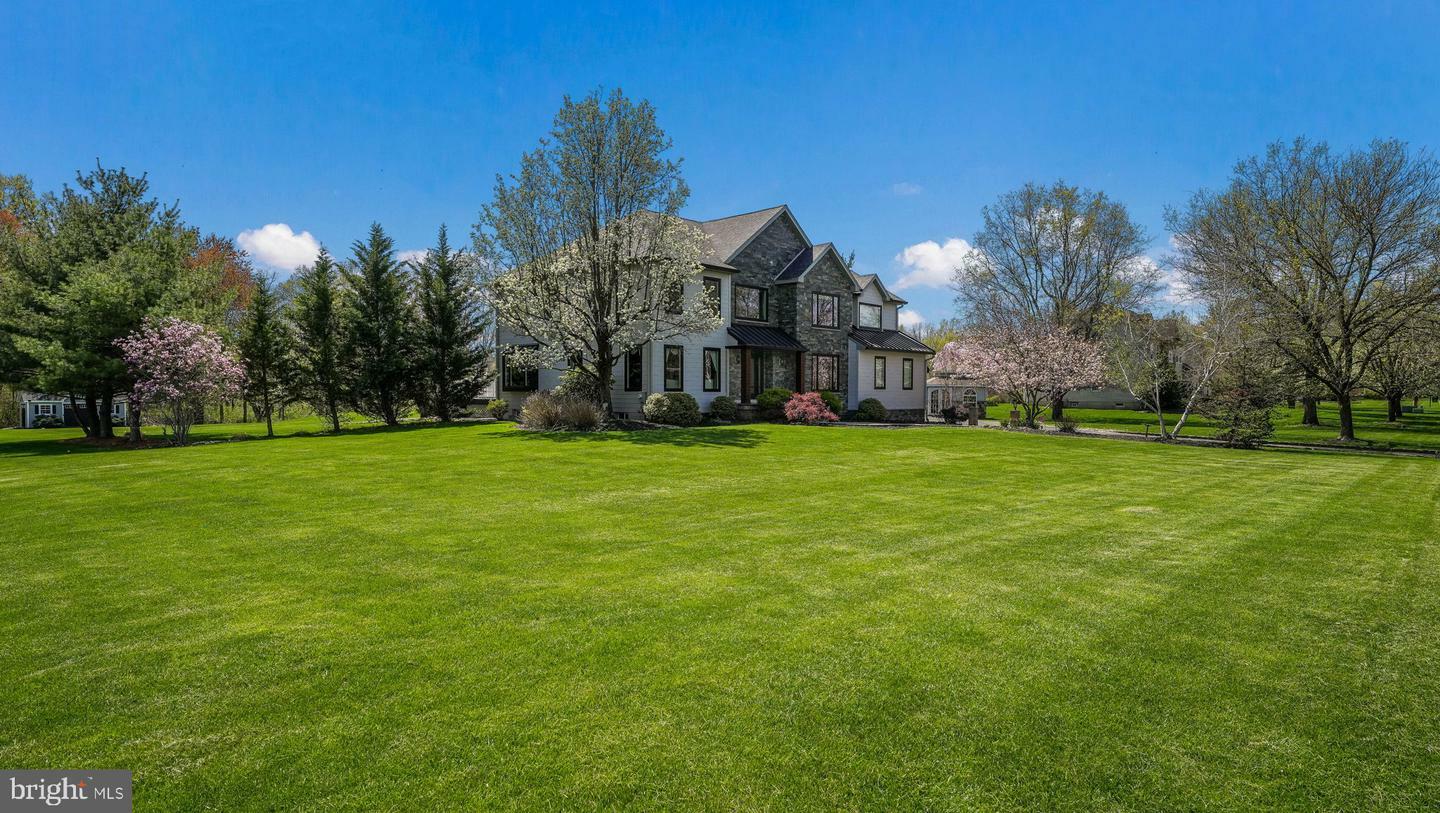 Property Photo: 4912 Gloucester Drive PA 18902