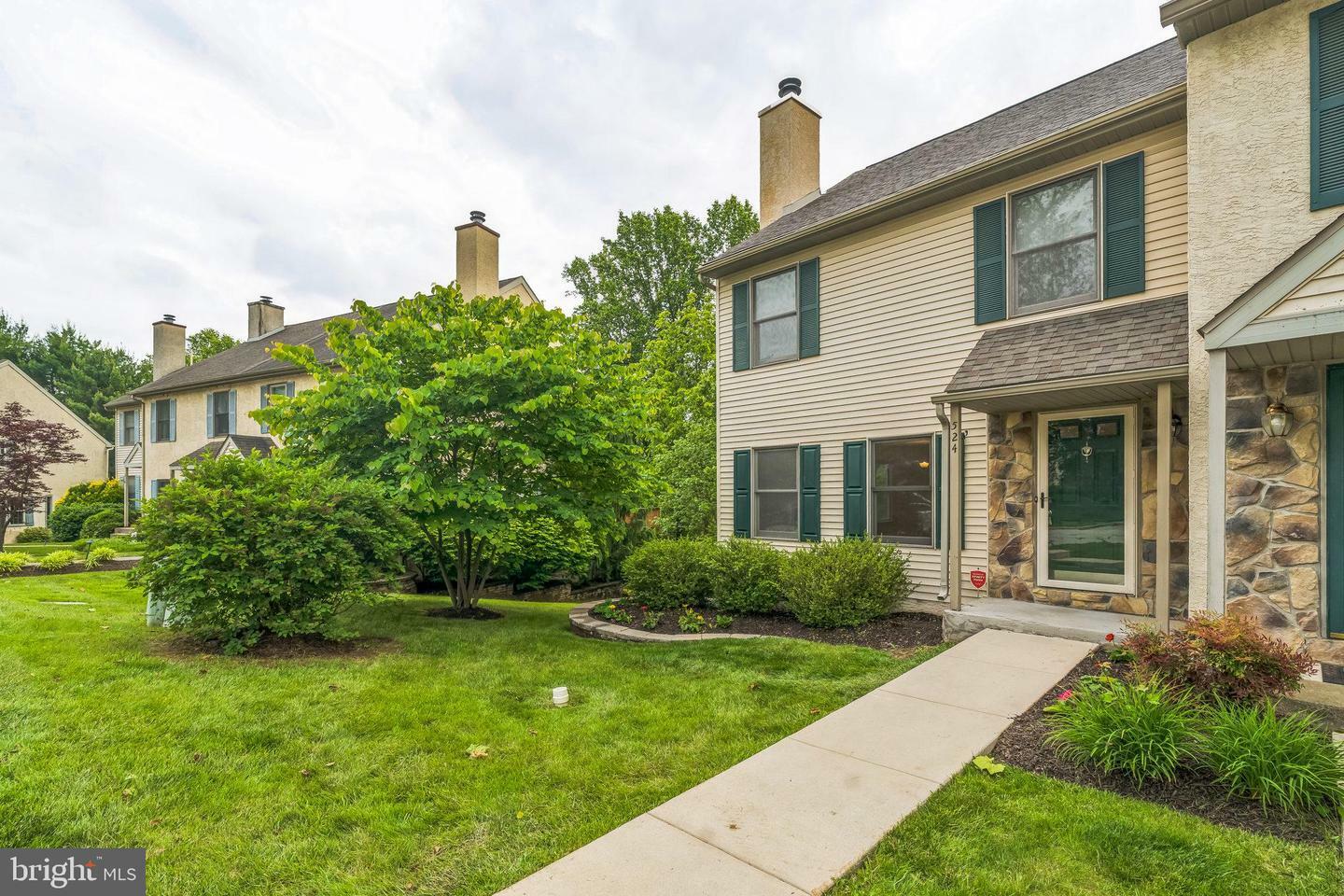 Property Photo: 524 Pickering Station Drive PA 19425