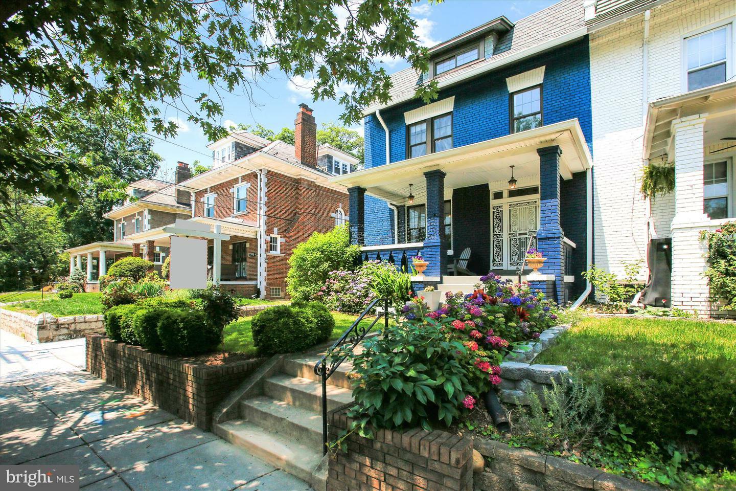 Property Photo: 5240 Colorado Avenue NW DC 20011