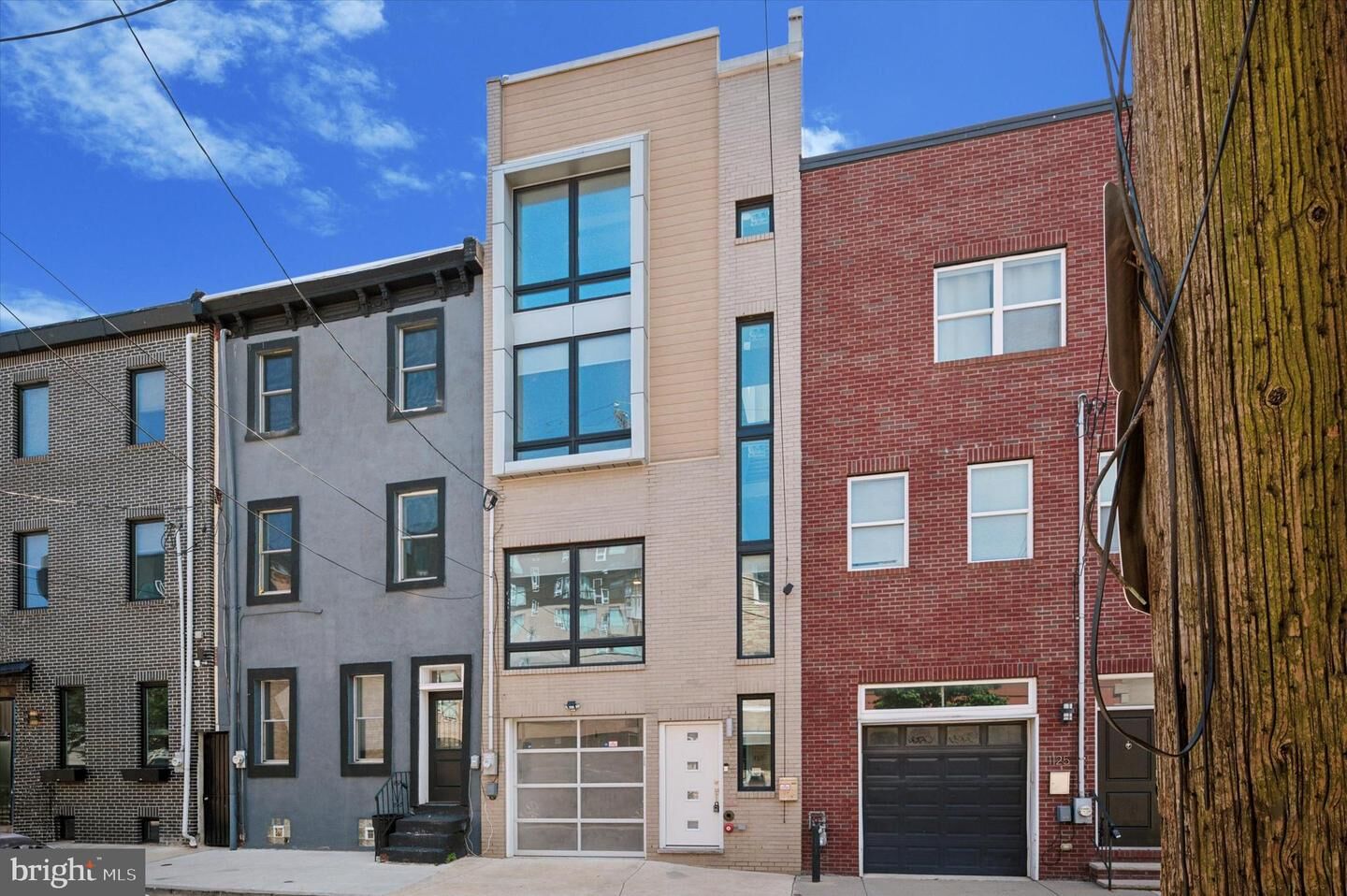 Property Photo: 1127 Leopard Street PA 19123