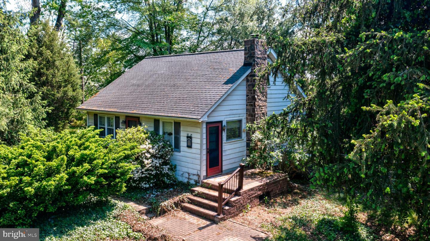 Property Photo: 2937 Dekalb Pike PA 19401