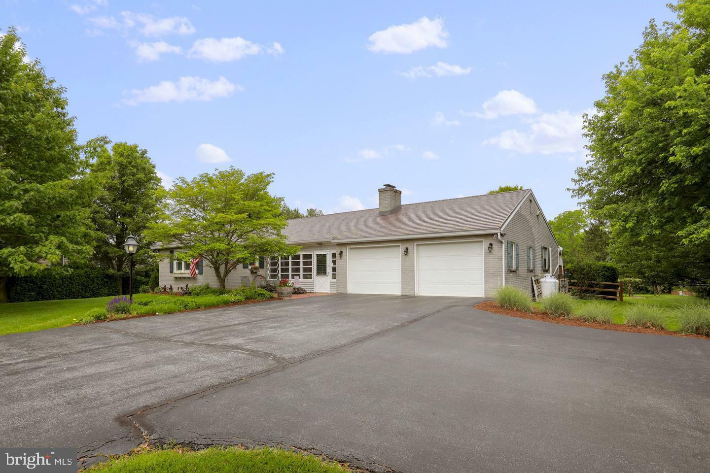 12511 Williamsport Pike  Greencastle PA 17225 photo
