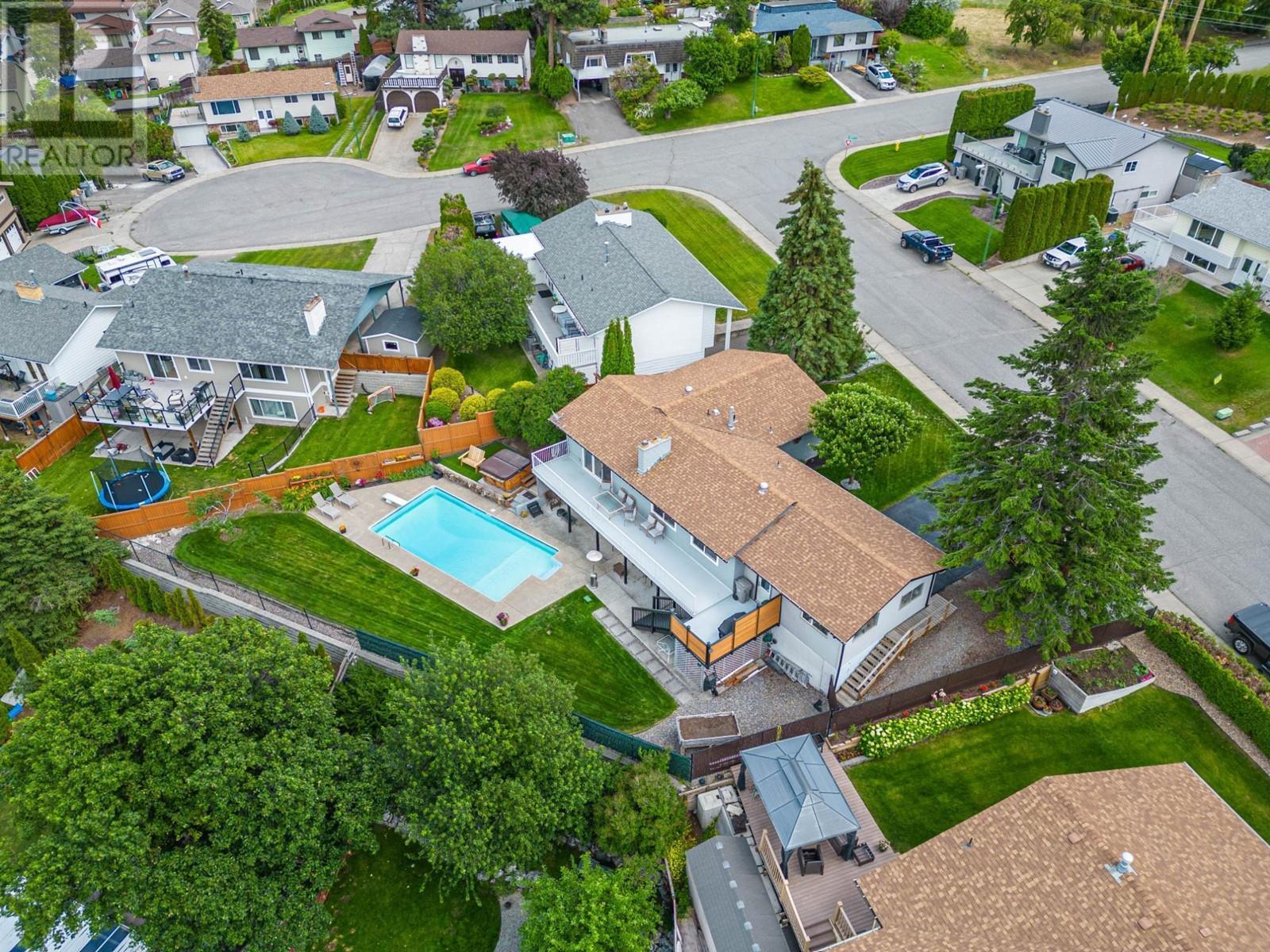 Property Photo: 776 Springridge Place BC V2E 1C9