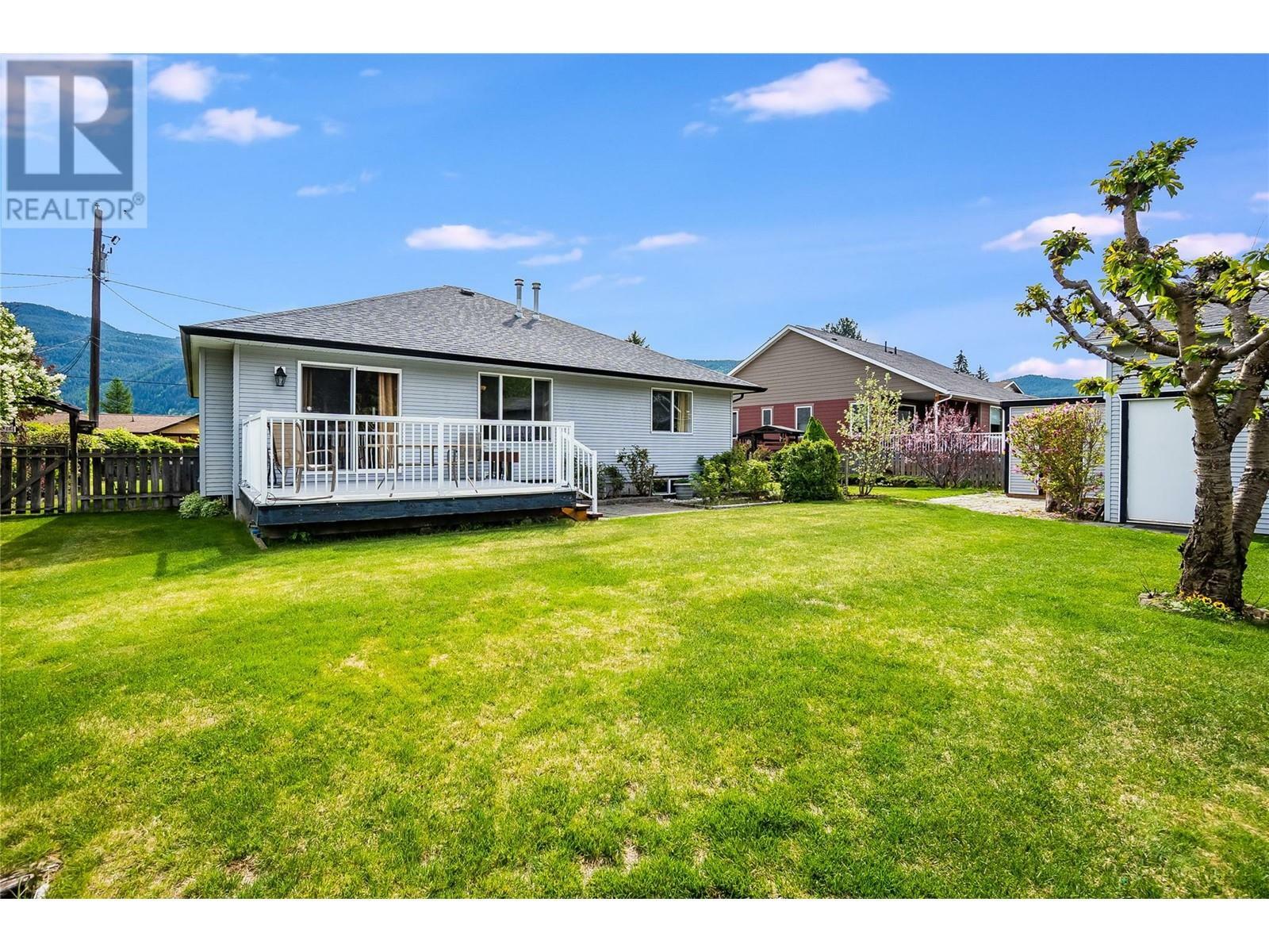 Property Photo: 2636 4th Avenue BC V1N 2R9