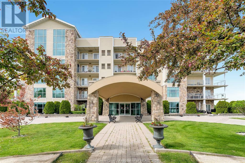 Property Photo: 34 Boblo Island Boulevard 507 ON N9V 0C4