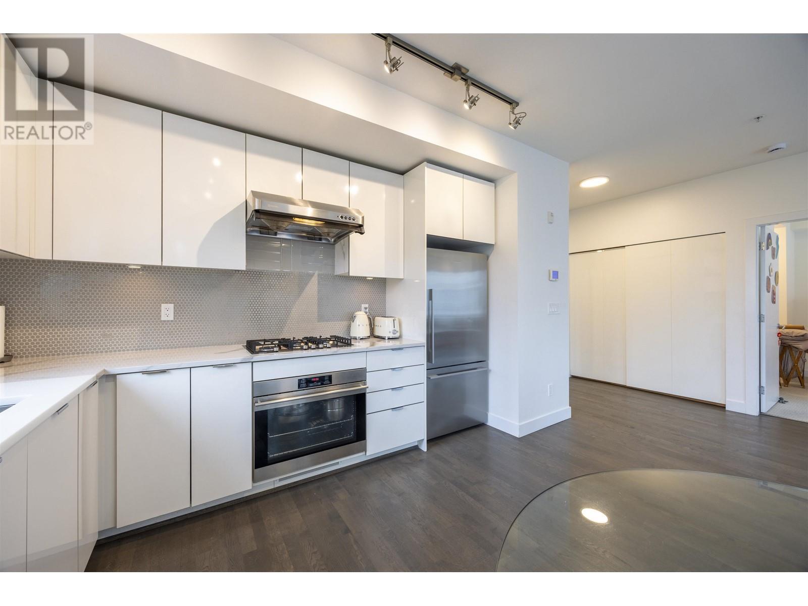 Property Photo: 10011 River Drive 312 BC V6X 0N2
