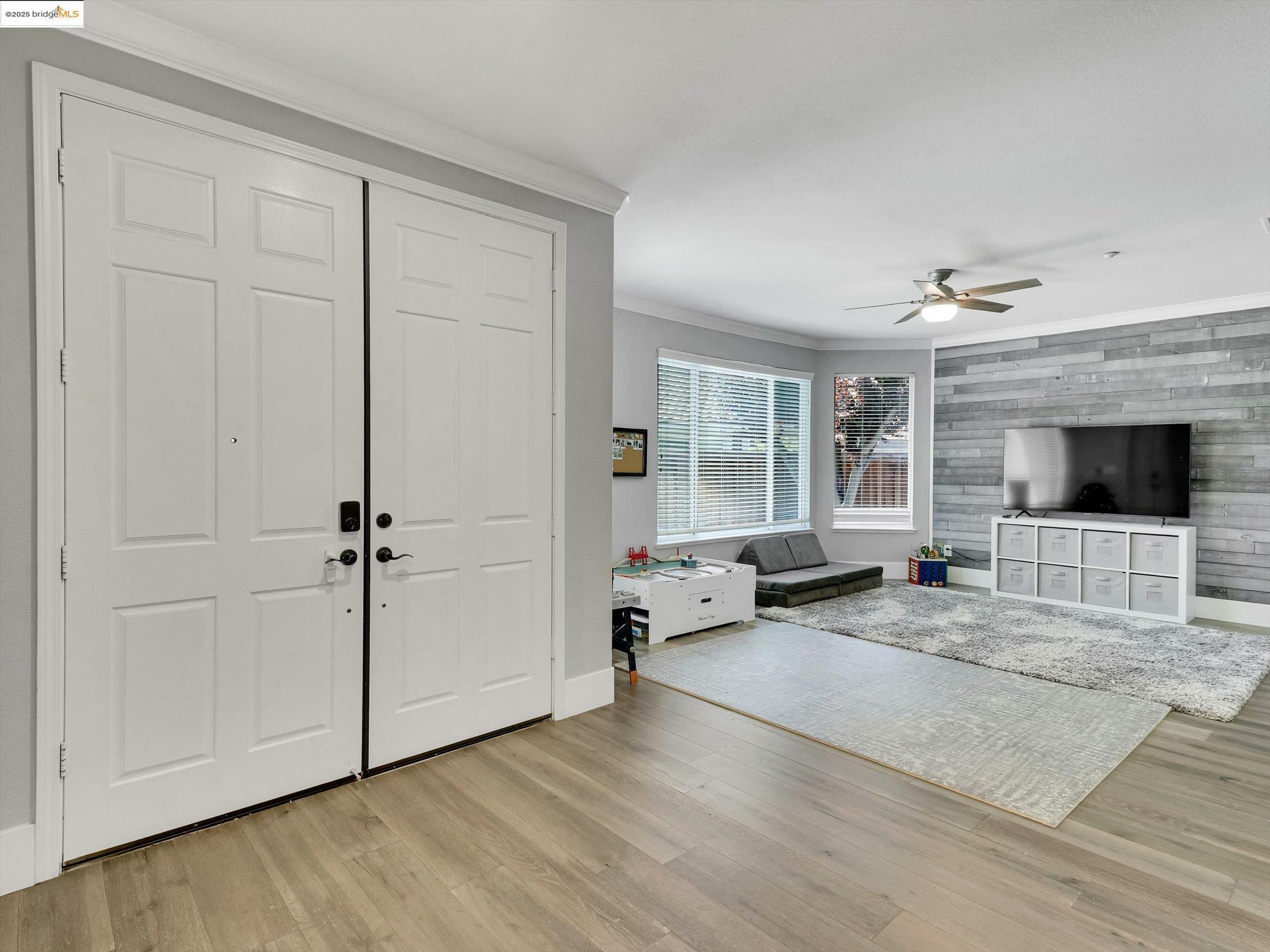 Property Photo: 1109 San Donato Ct CA 94513