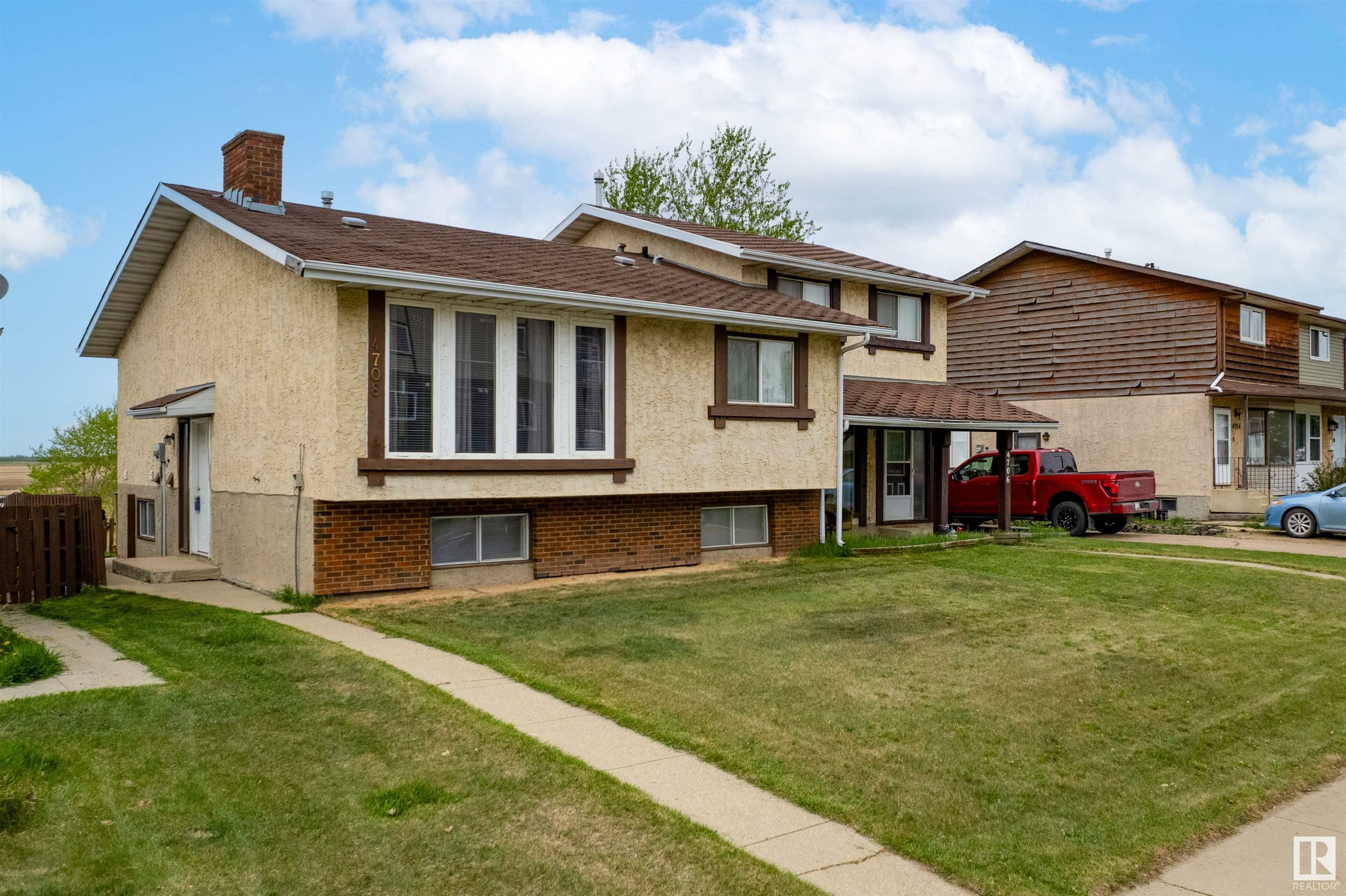 4708 56 Avenue  Bruderheim AB T0B 0S0 photo