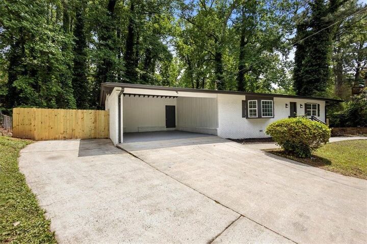 Property Photo:  4720 Shoshonee Trail  GA 30349 