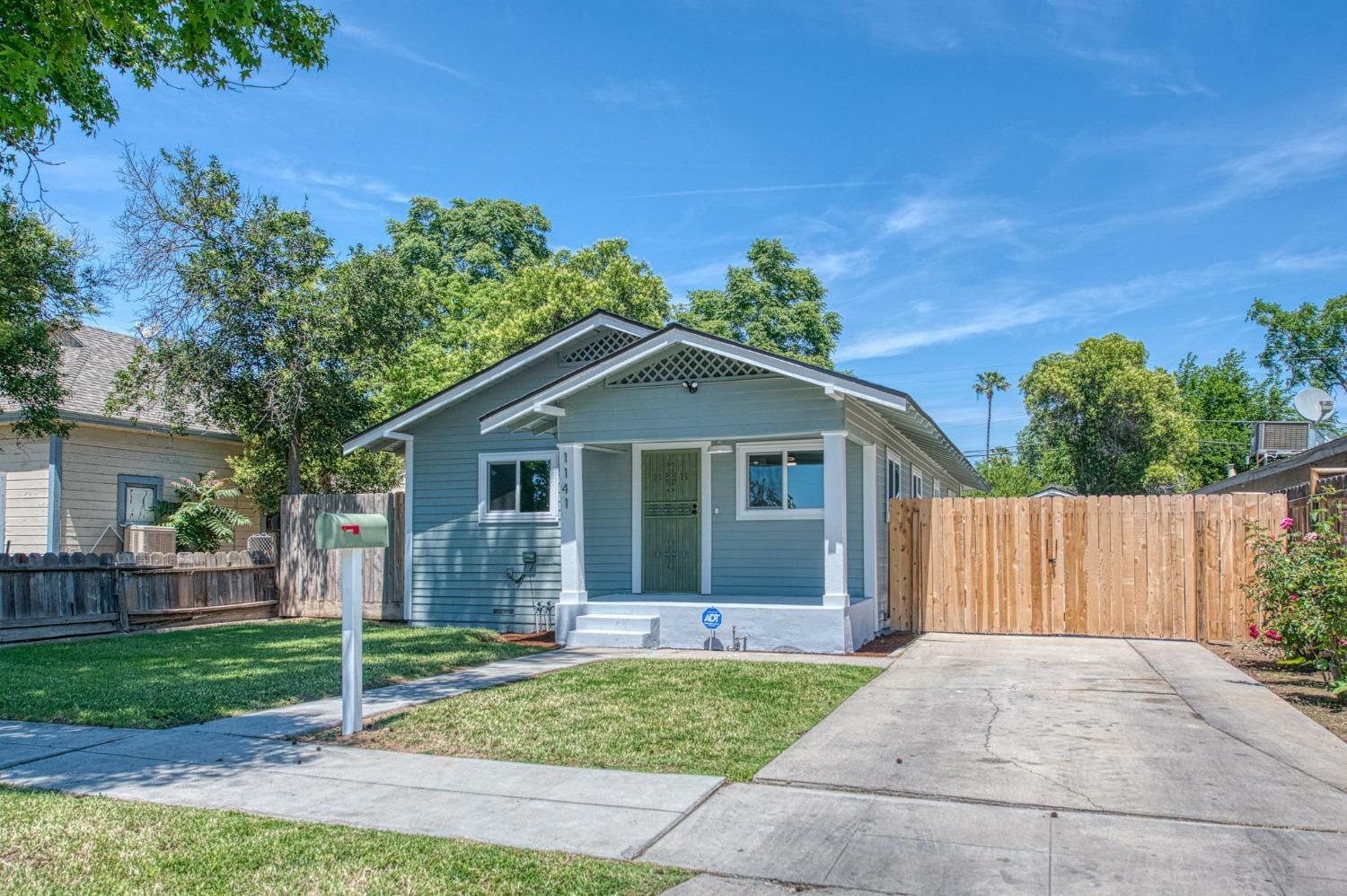 1141 E Brown Avenue  Fresno CA 93704 photo