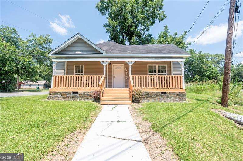 Property Photo: 823 Cooper Drive NE GA 39842
