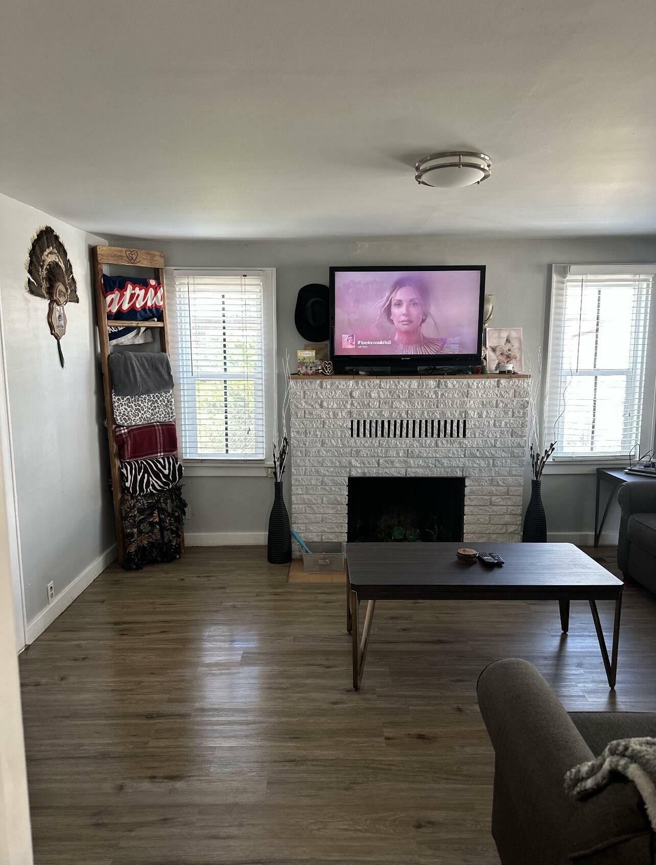 Property Photo: 261 N 300 W UT 84721