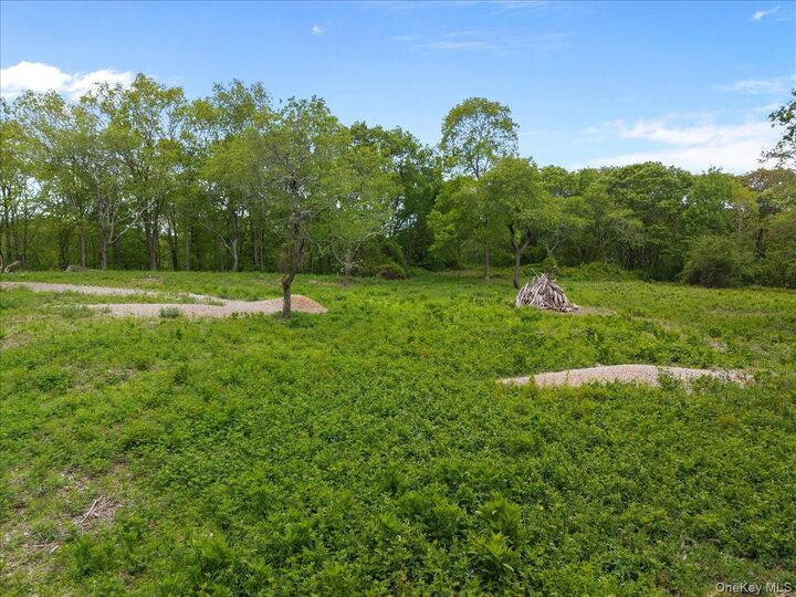 Property Photo: 00 East End Road NY 06390