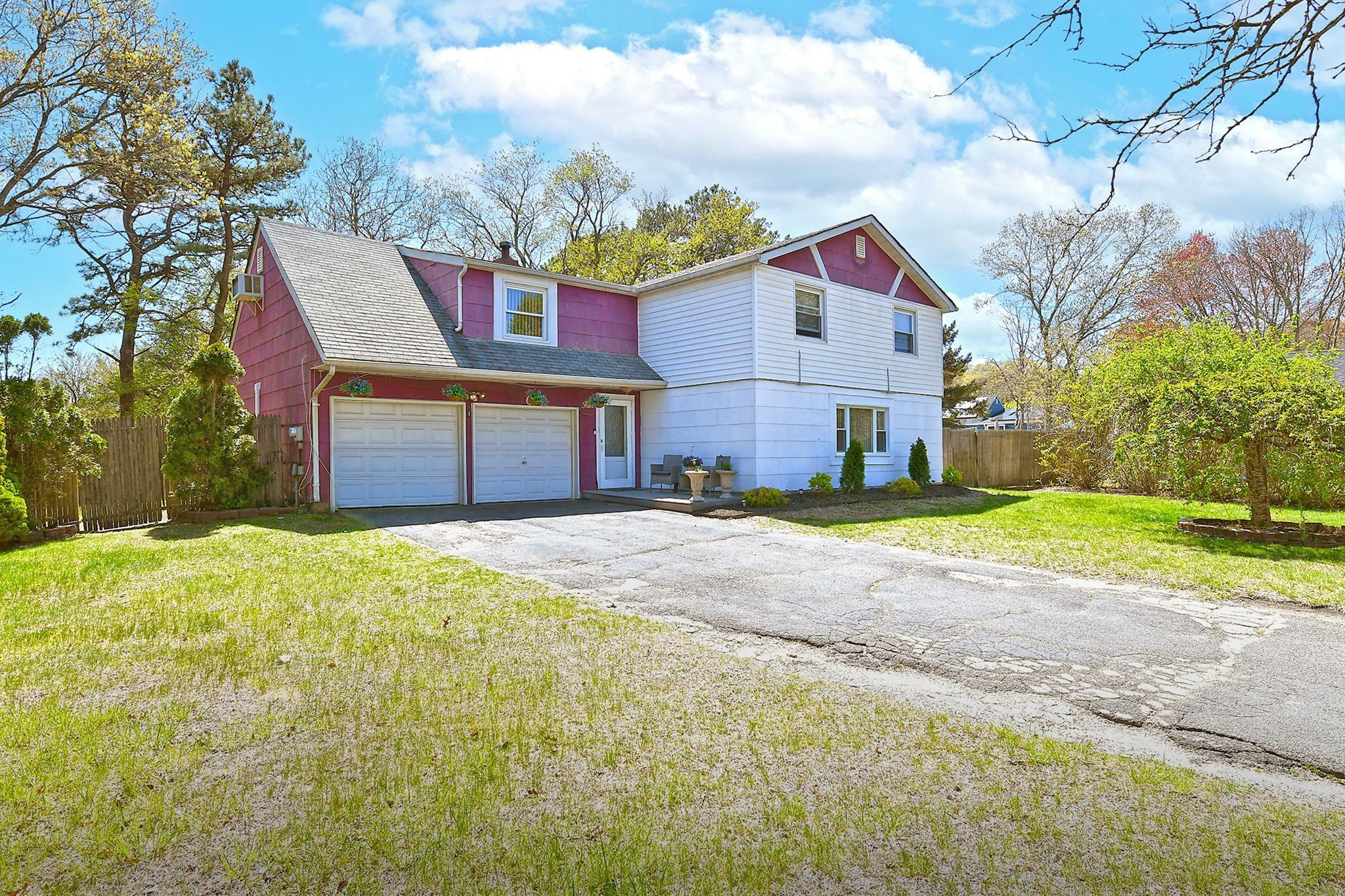 Property Photo: 4 Split Pine Circle NY 11763