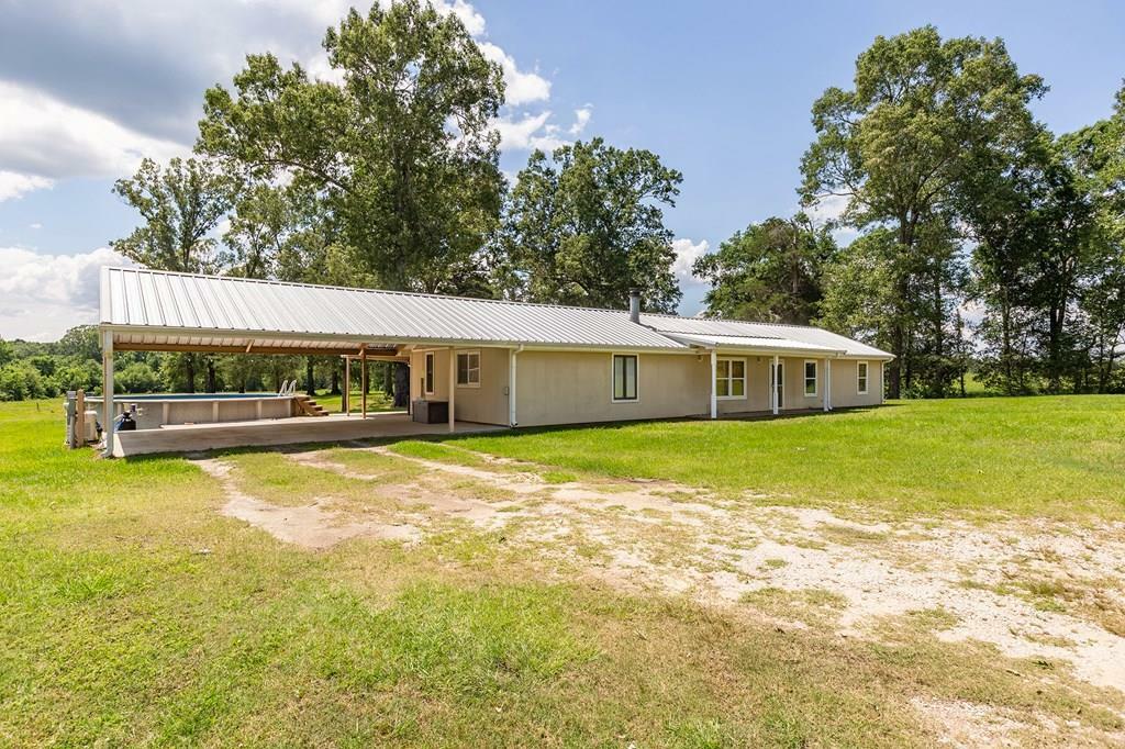 Property Photo: 407 Marshall Road TX 75969