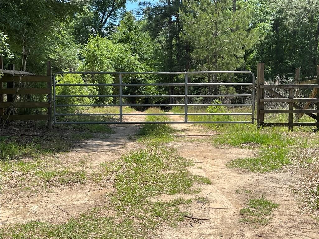 Property Photo:  10070 Roussett Road  AL 36522 