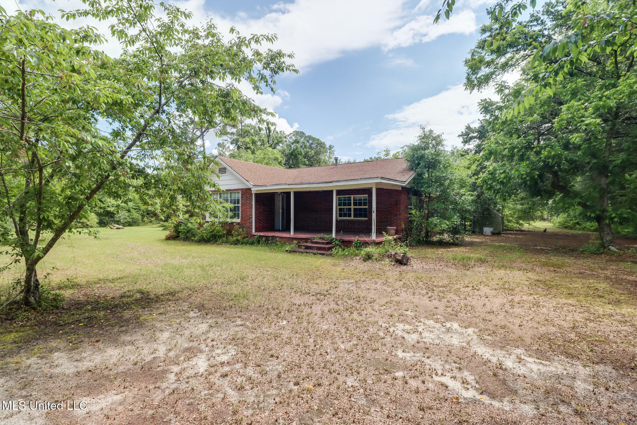 Property Photo: 3008 Papania Lane MS 39501