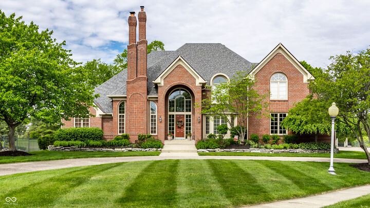 10554 Hyde Park  Carmel IN 46032 photo