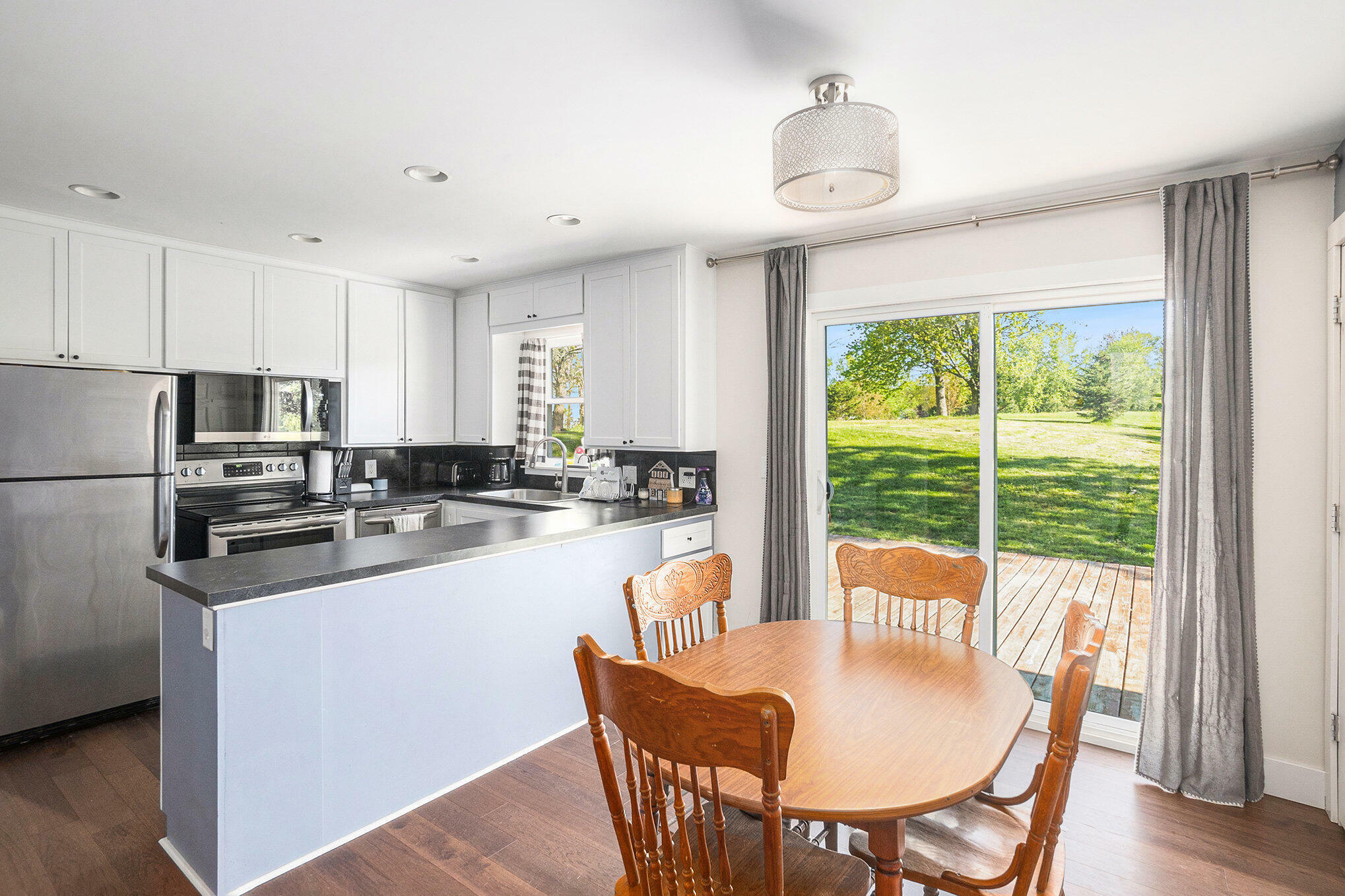 Property Photo: 445 E Cherry Street MI 49412