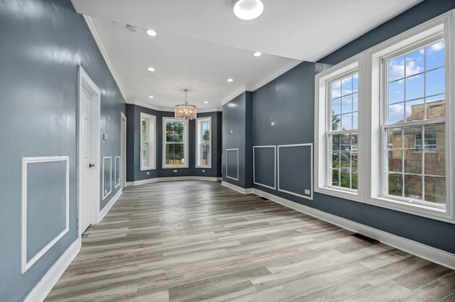 Property Photo: 6748 S Wabash Avenue IL 60637