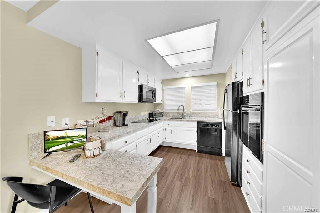 Property Photo: 2154 Ronda Granada O CA 92637