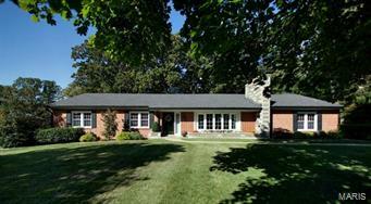 Property Photo:  25 S Spoede Road  MO 63141 