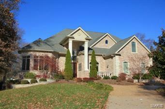 35 Auburndale Drive  Creve Coeur MO 63141 photo