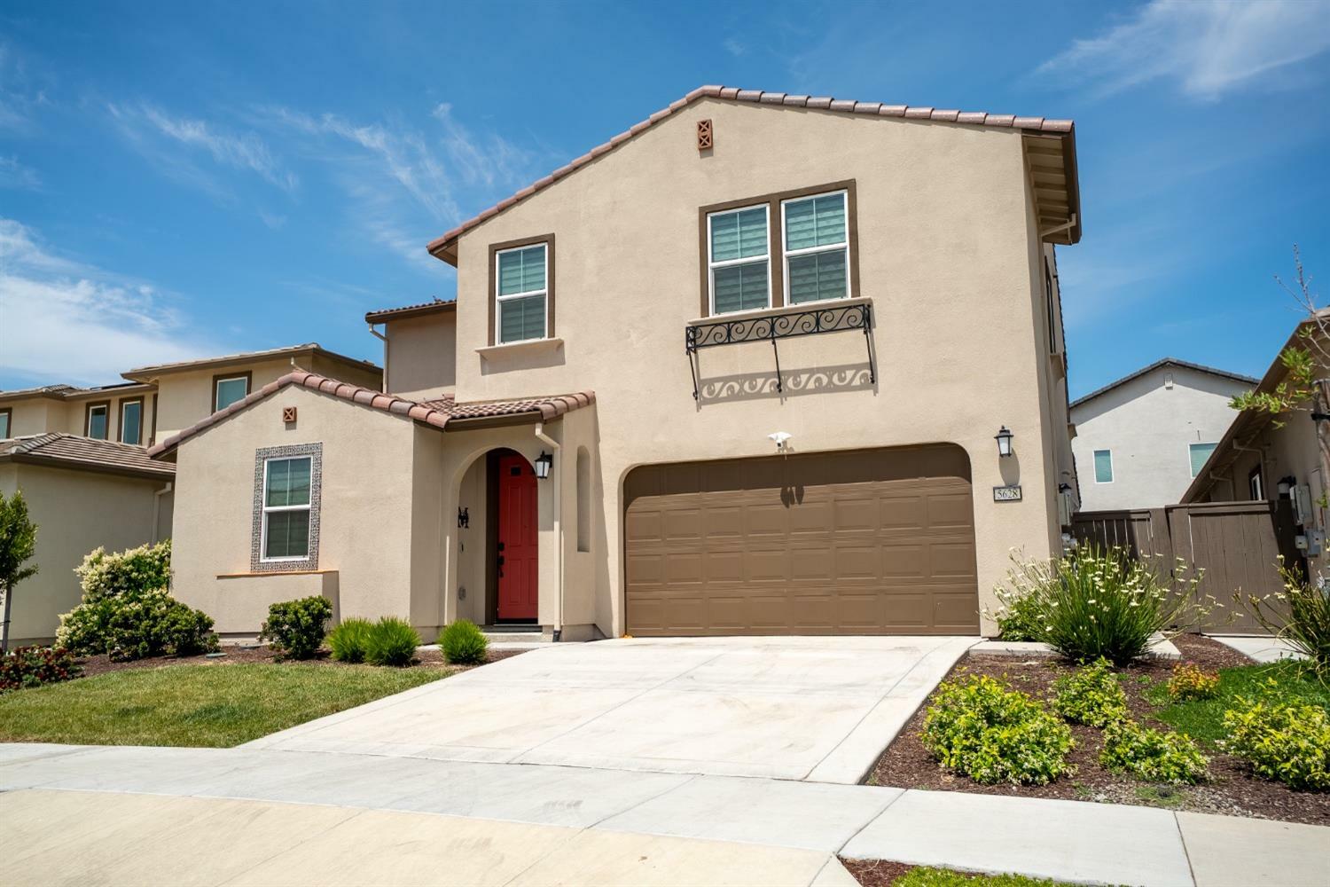 Property Photo: 5628 Drifton Way CA 95835
