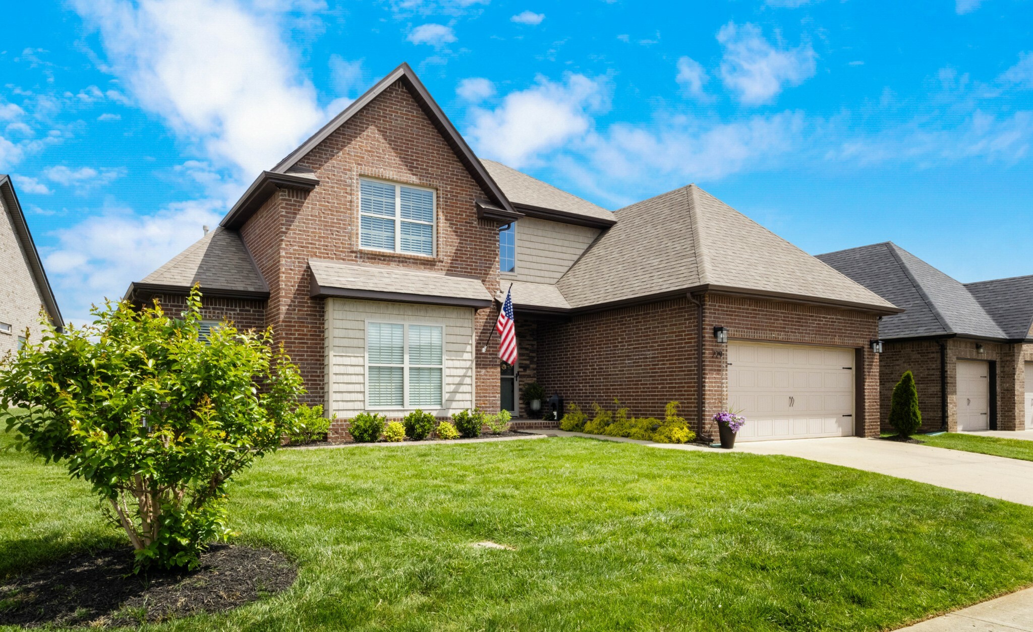 Property Photo: 229 Dorchester Cir TN 37043