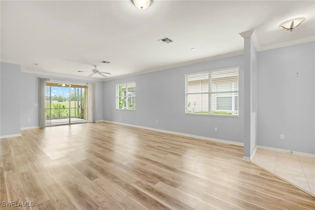 Property Photo: 2305 Carnaby Court FL 33973