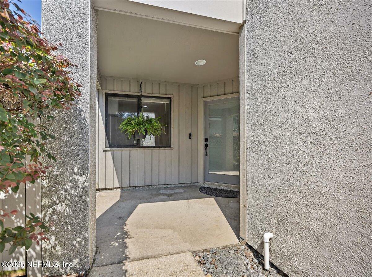 Property Photo:  603 Selva Lakes Circle  FL 32233 