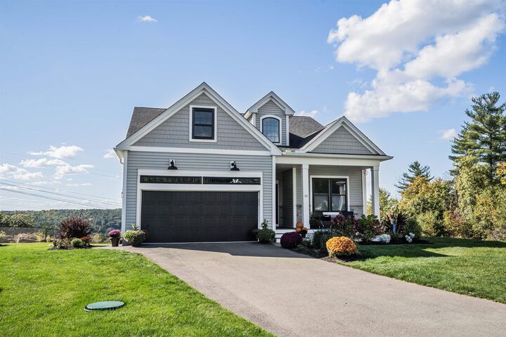 Property Photo:  20 Del Ray Drive  NH 03087 