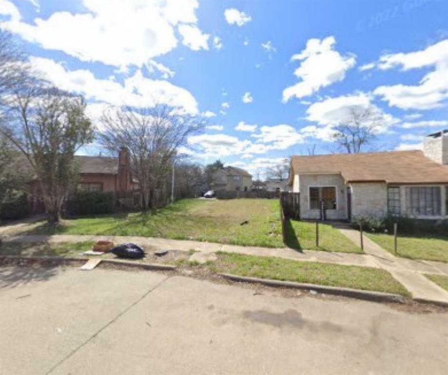 Photo de la propriété:  10356 Tamworth Drive  TX 75217 