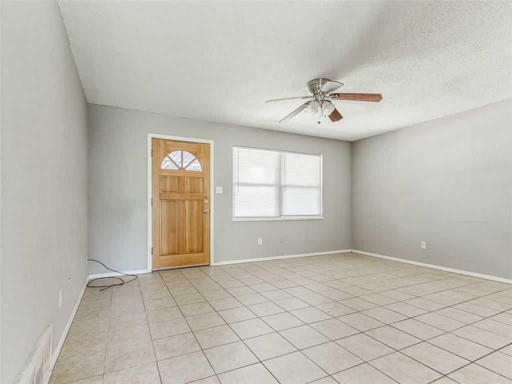 Property Photo: 4704 Lisa Lane OK 73115
