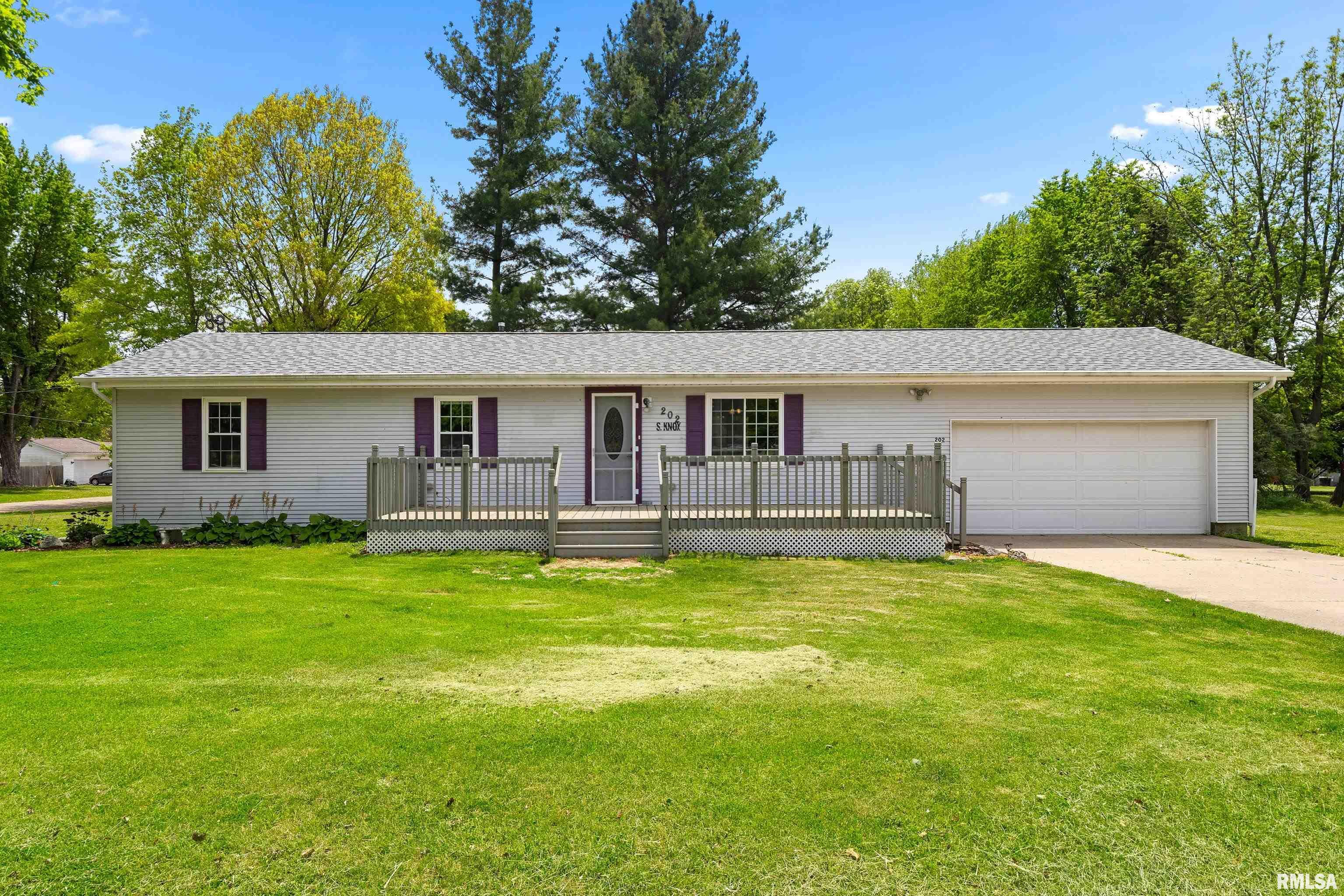 202 S Knox Street  Elmwood IL 61529 photo