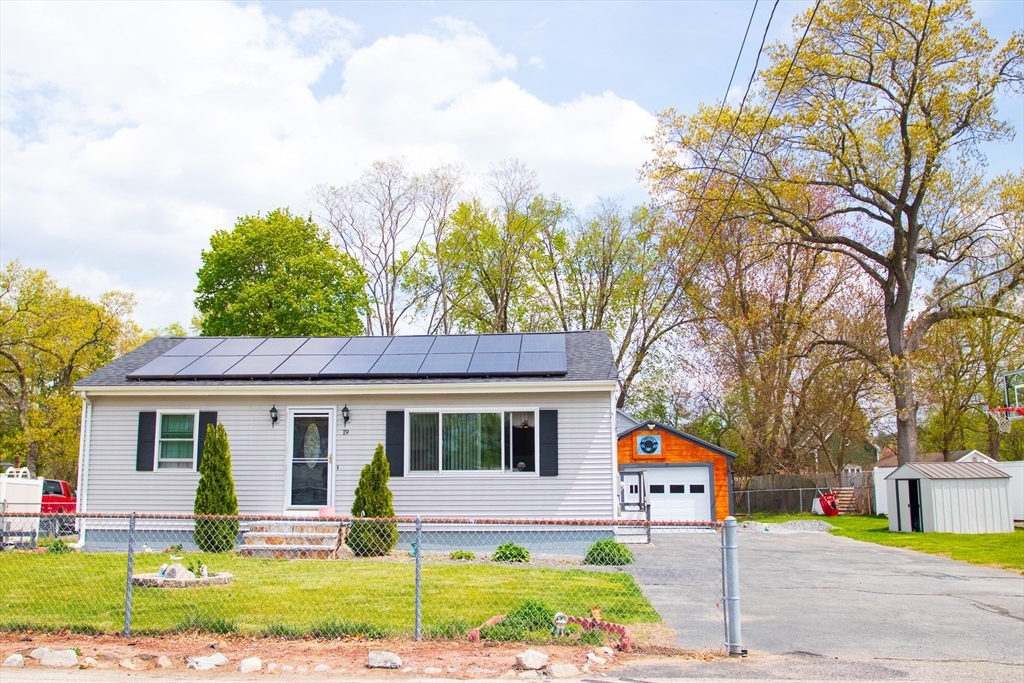 19 Leavitt St  Dracut MA 01826 photo
