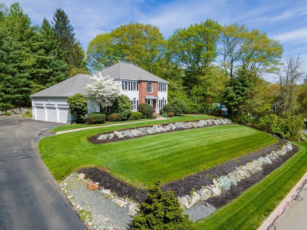 Property Photo:  5 Warner Way  MA 02021 