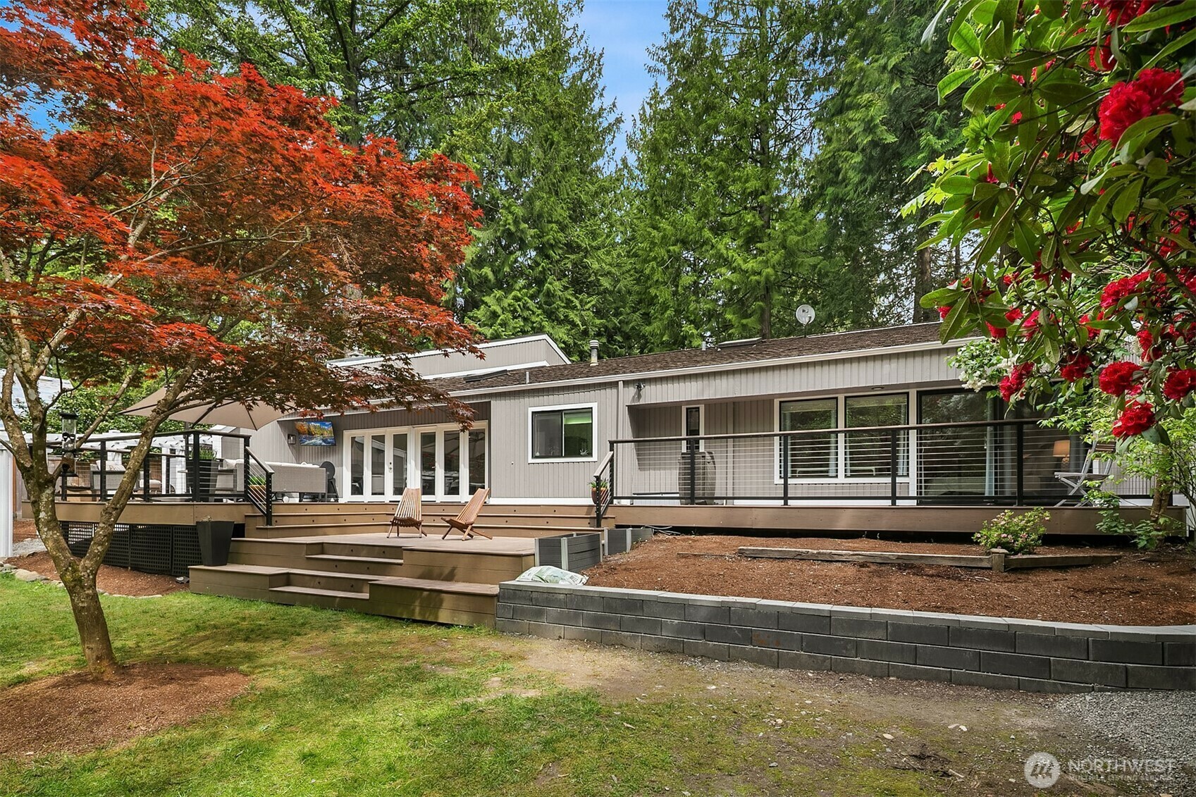 Property Photo: 21473 NE 20th Court WA 98074